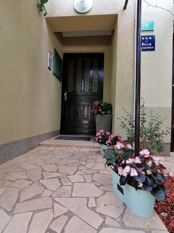 Apartment Oliva Póla Kültér fotó
