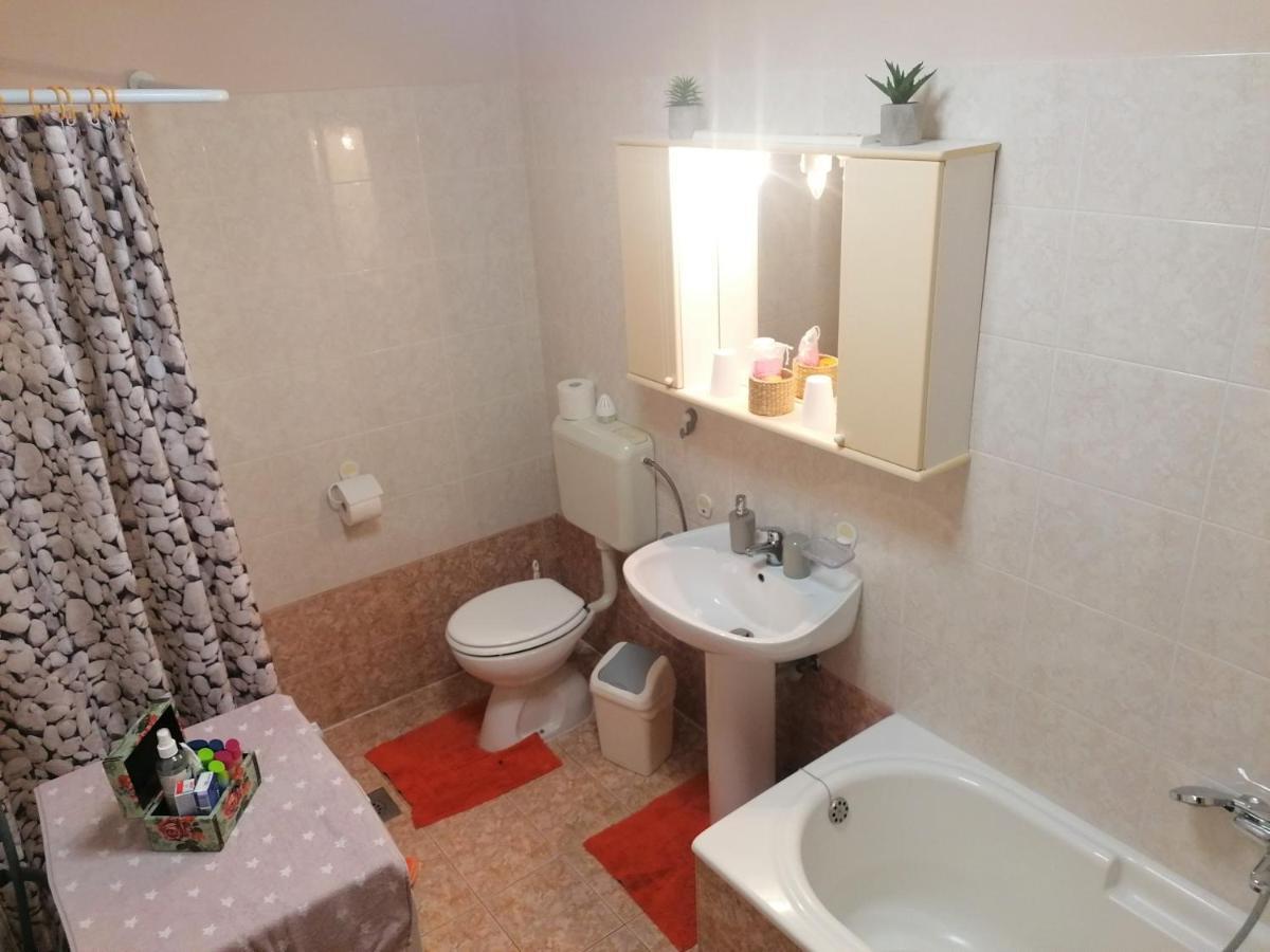 Apartment Oliva Póla Kültér fotó